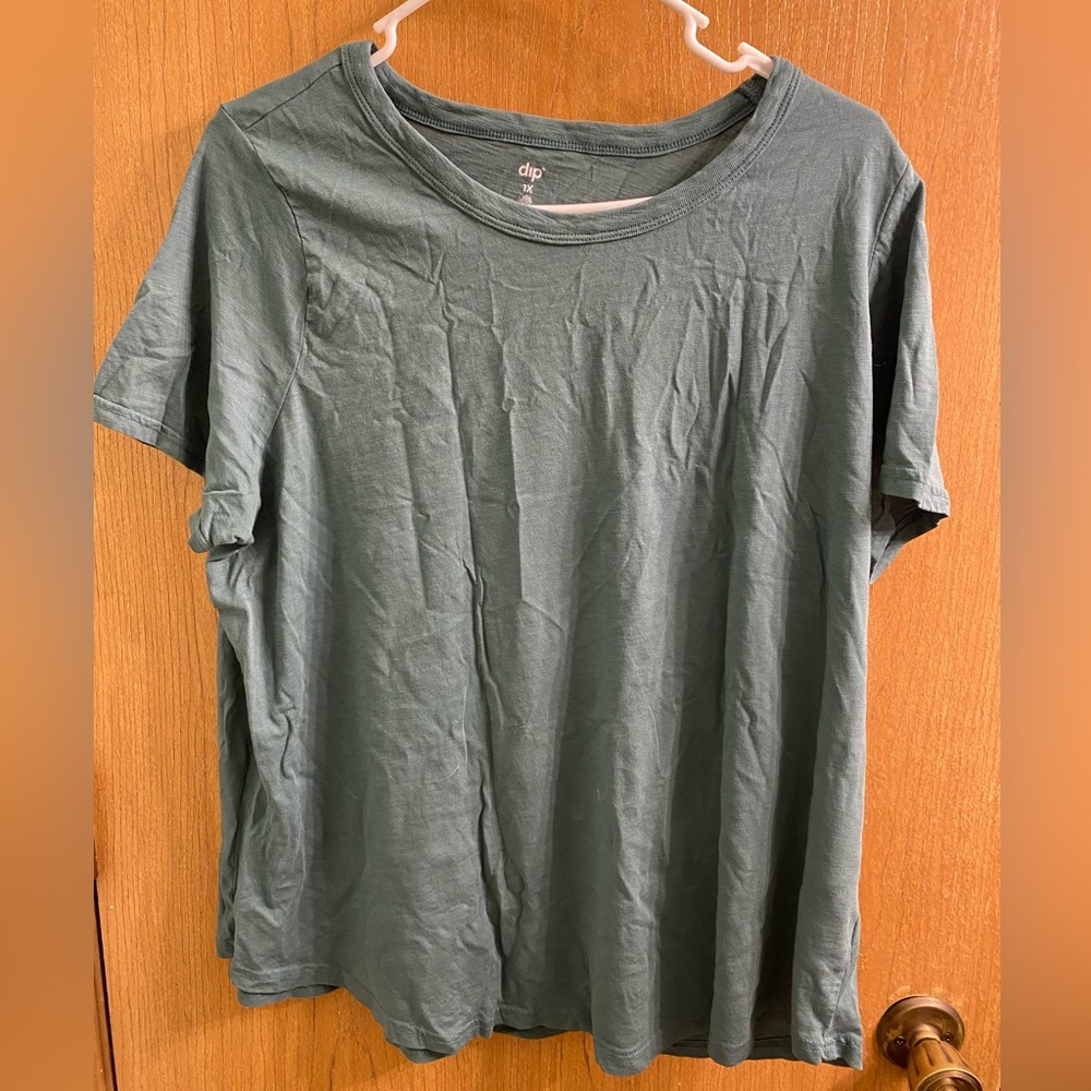 Green Basic Tee